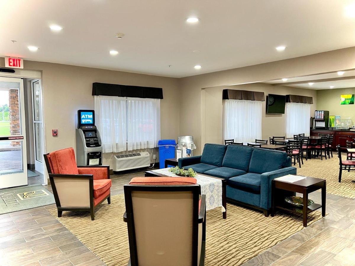Quality Inn & Suites Wisconsin Dells Downtown - Waterparks Area Exteriör bild