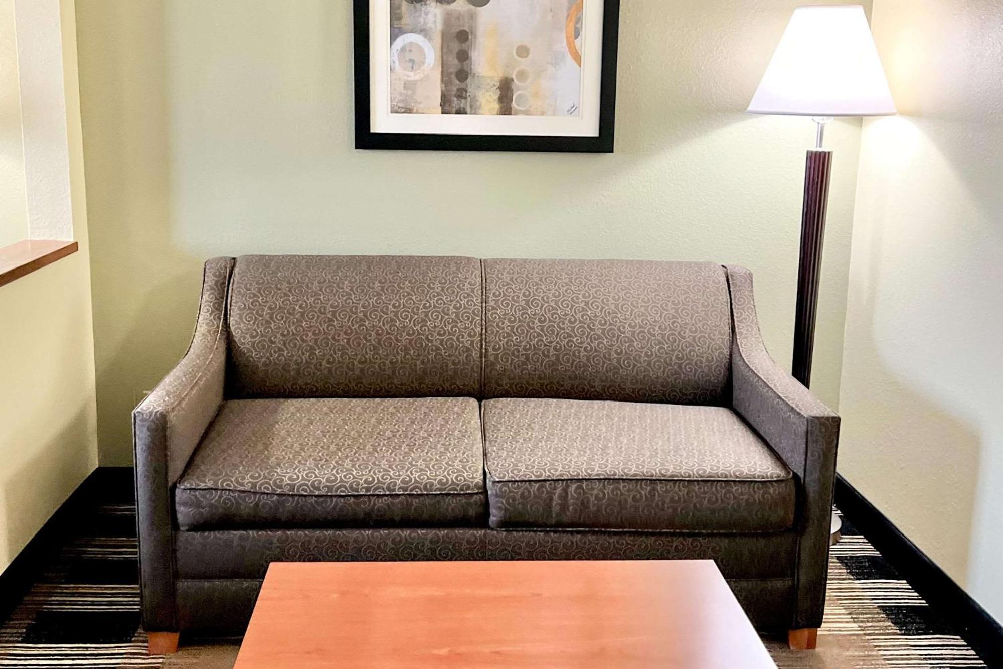 Quality Inn & Suites Wisconsin Dells Downtown - Waterparks Area Exteriör bild